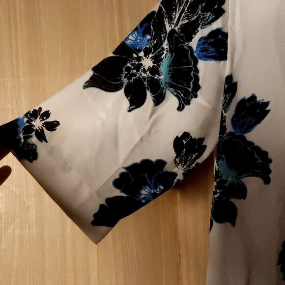 Chelsea & Theodore Blue White Floral Shirt Dress Small - Picture 4 of 7